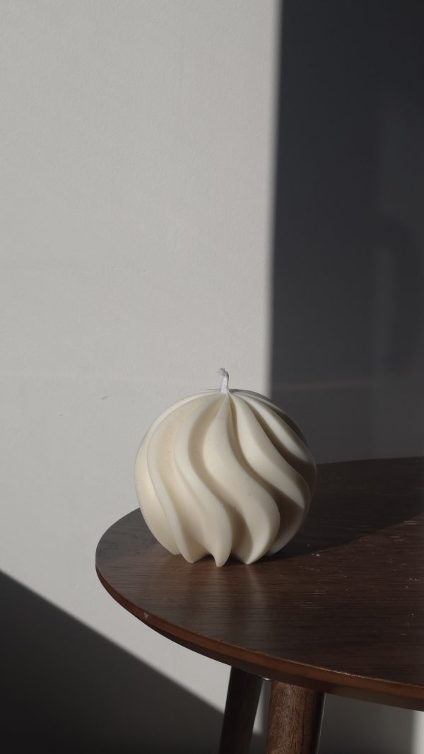 Sphere – Image 2